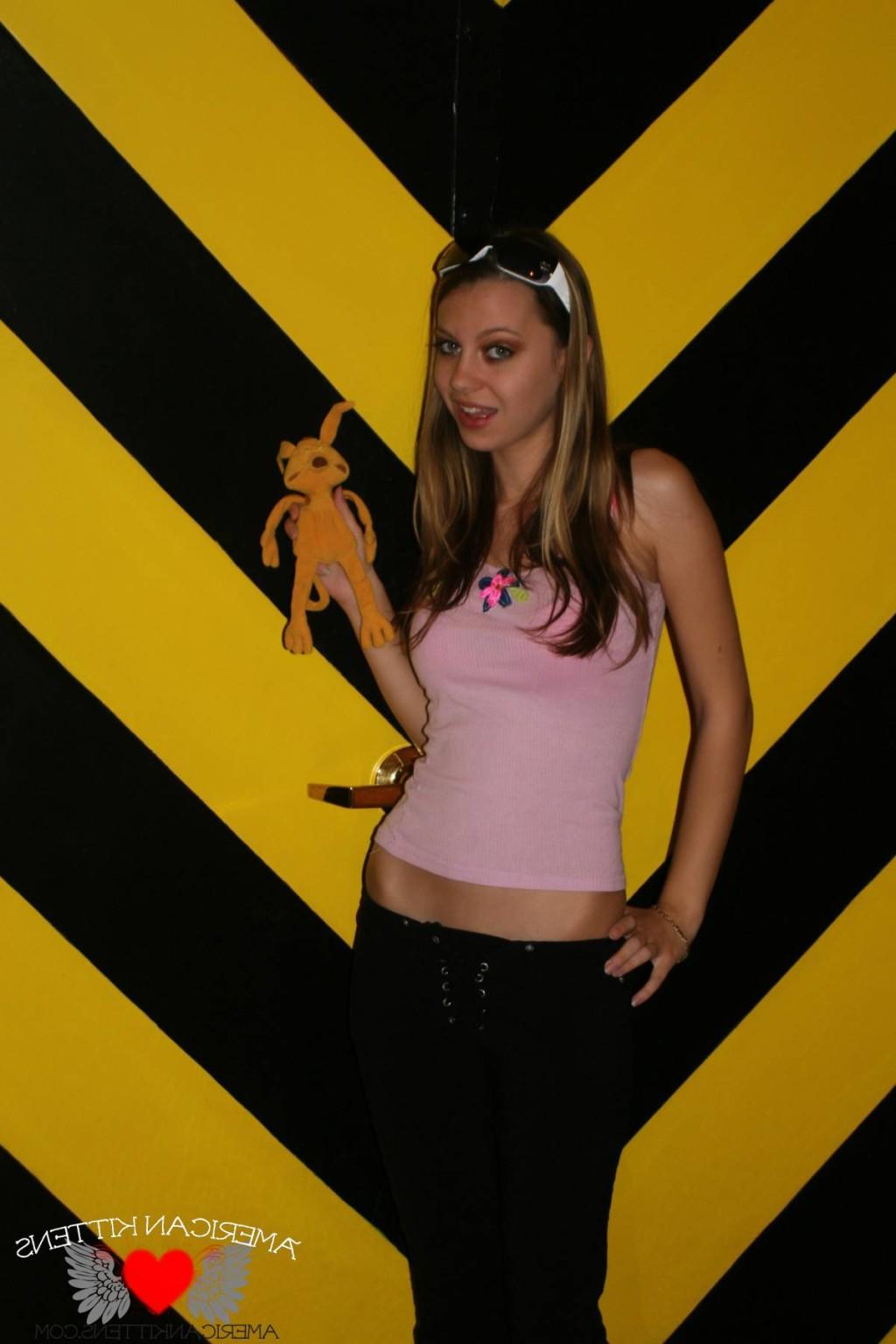18P Lexi Sexton BTS a day in the life
