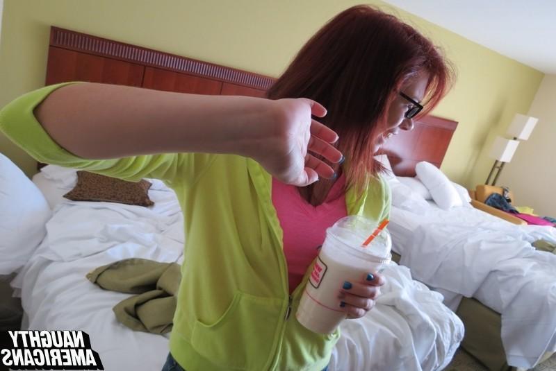 12P Amateur Redhead Girlfriend Aubrey James Creampie Sex Video