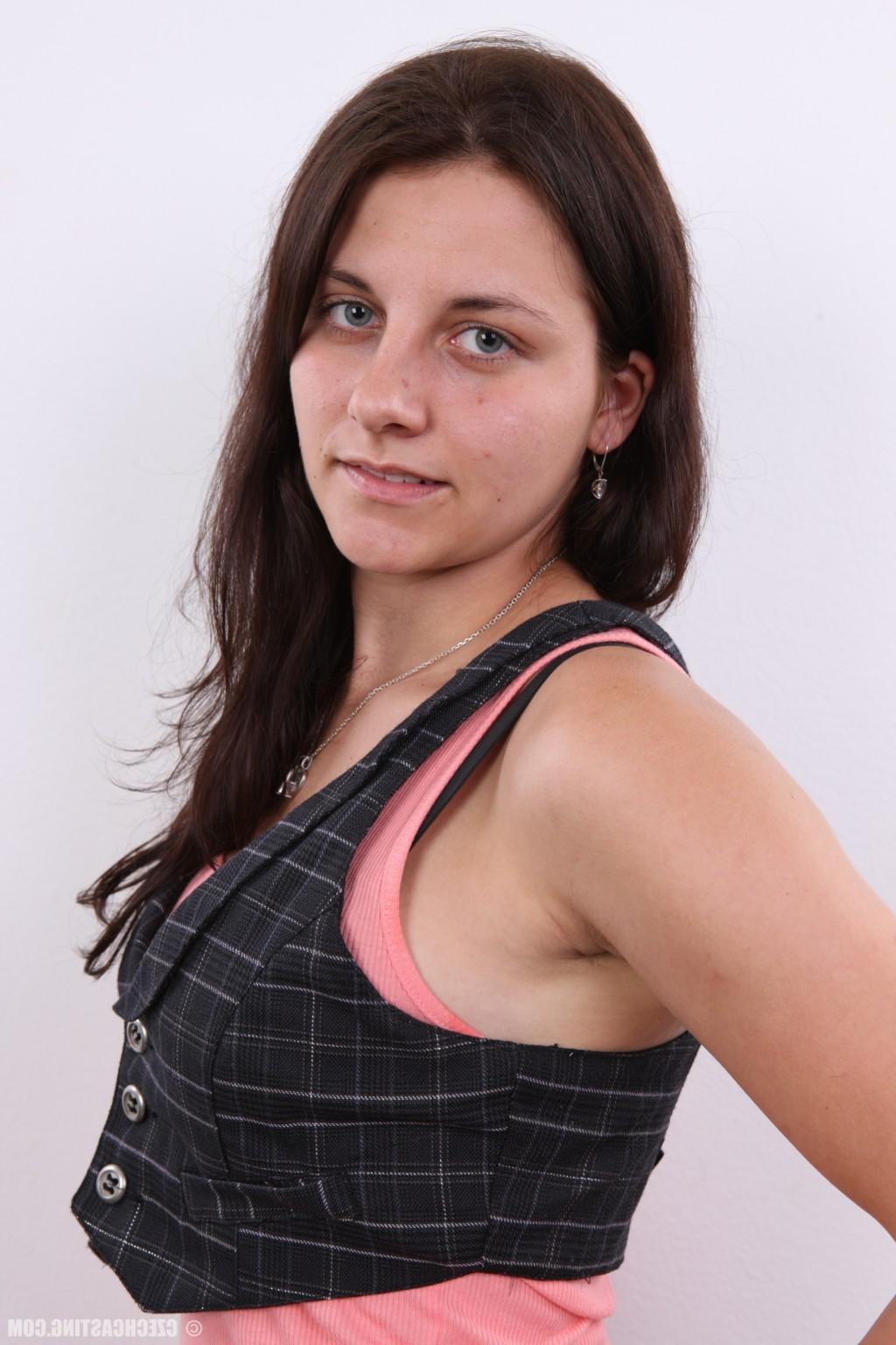 16P Czech Casting Katka 0694