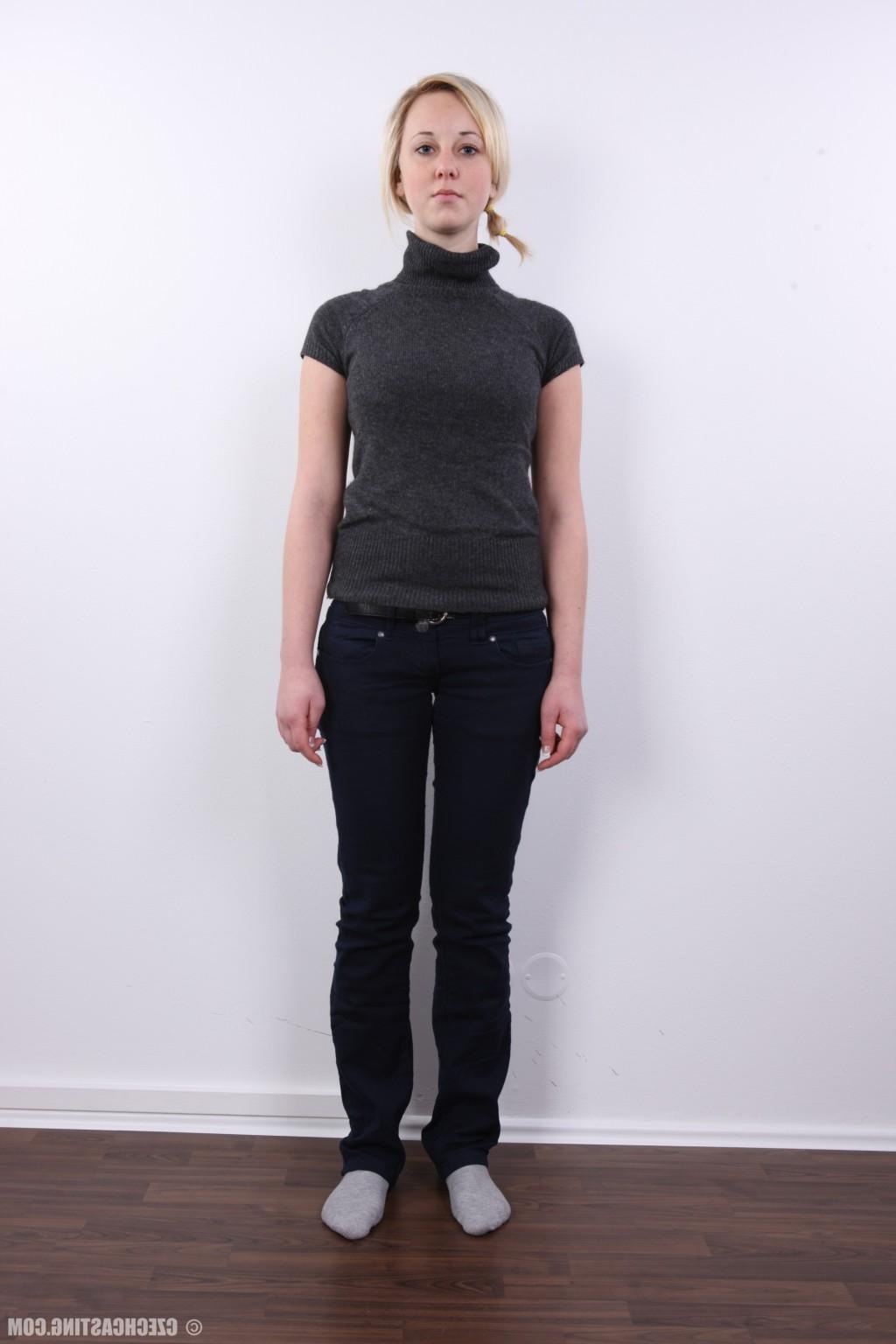 16P Czech Casting Lucie 0079