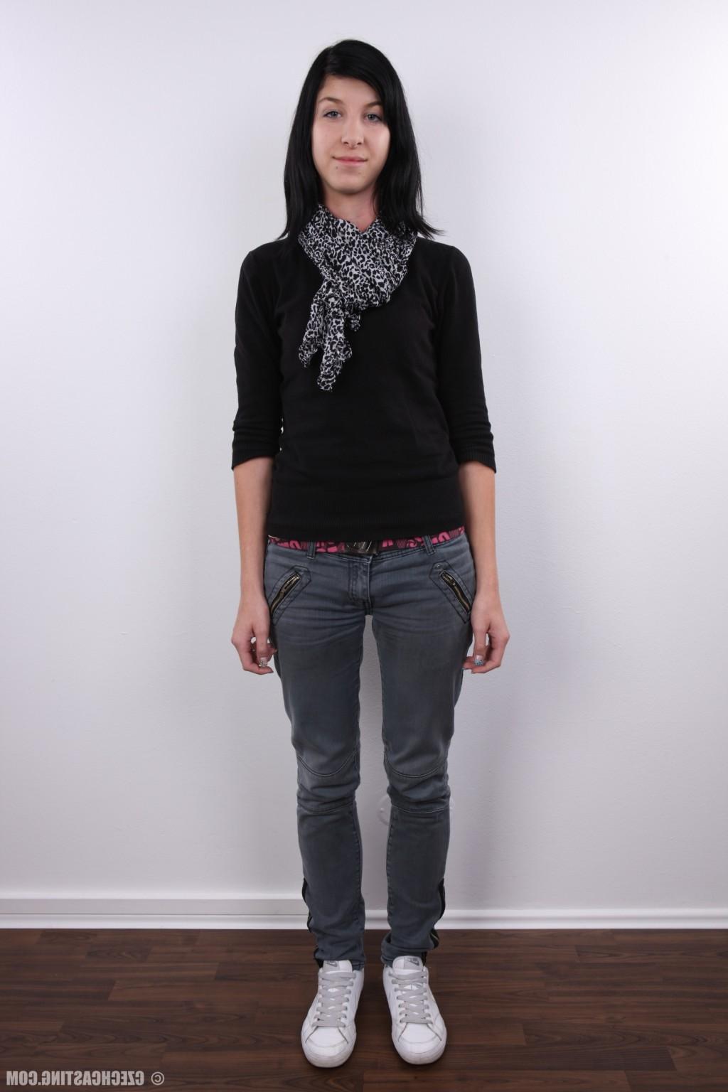 16P Czech Casting Barbora 3416