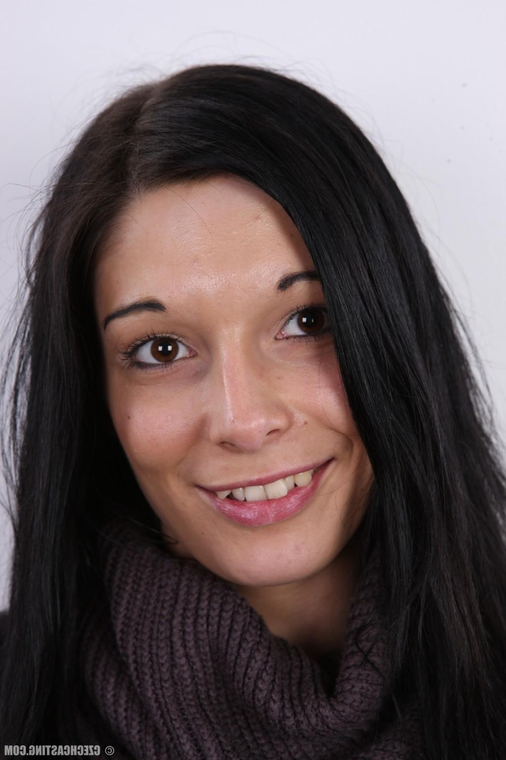16P Czech Casting Michaela 4909