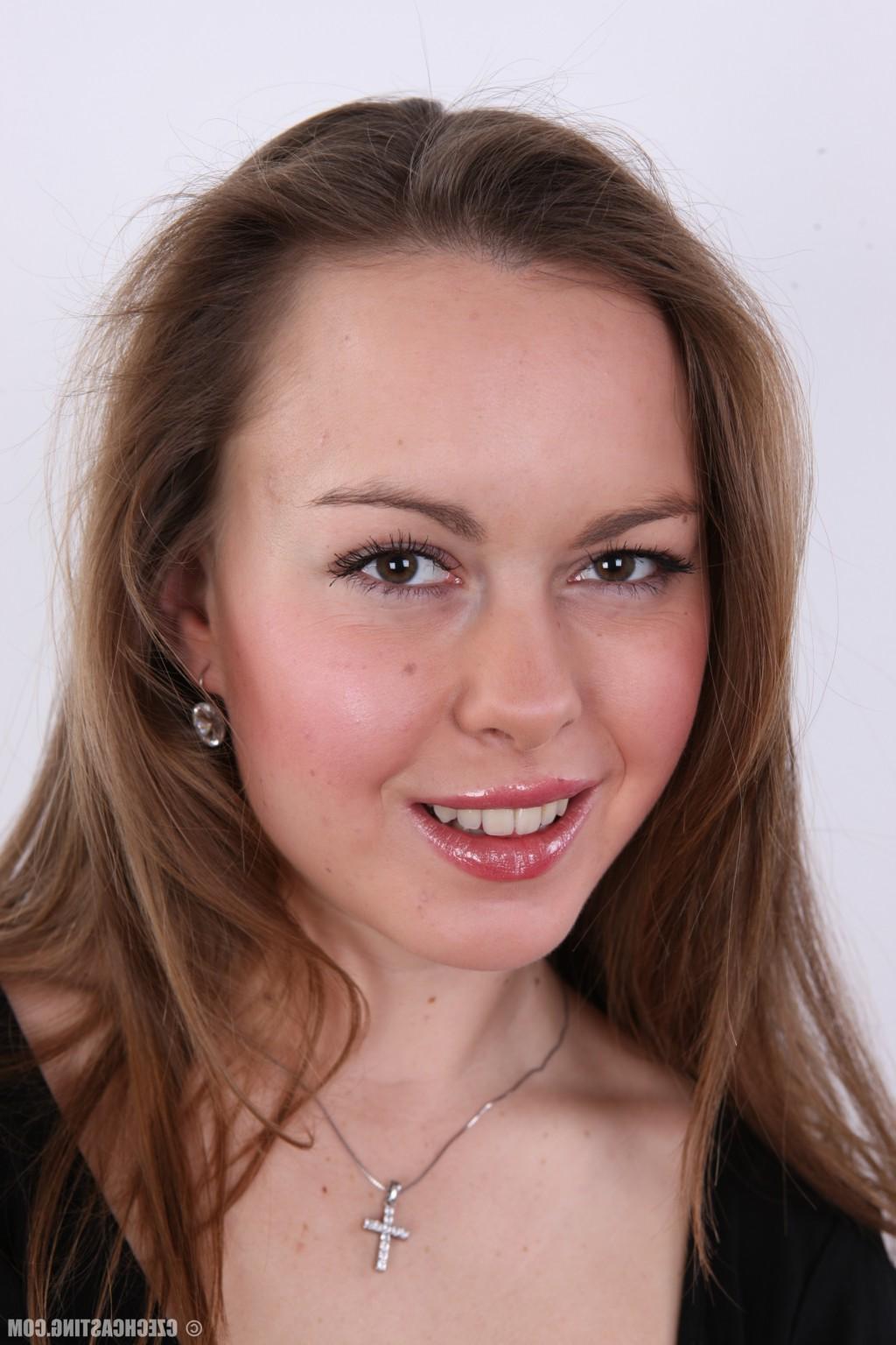 16P Czech Casting Marie 8910