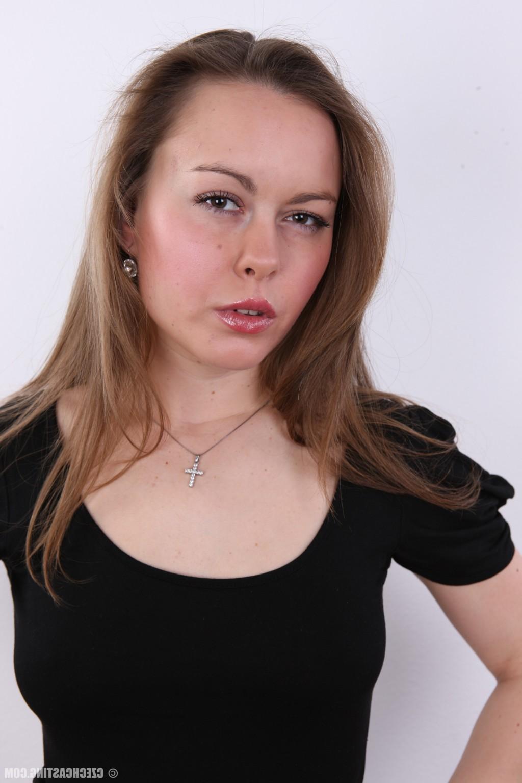 16P Czech Casting Marie 8910
