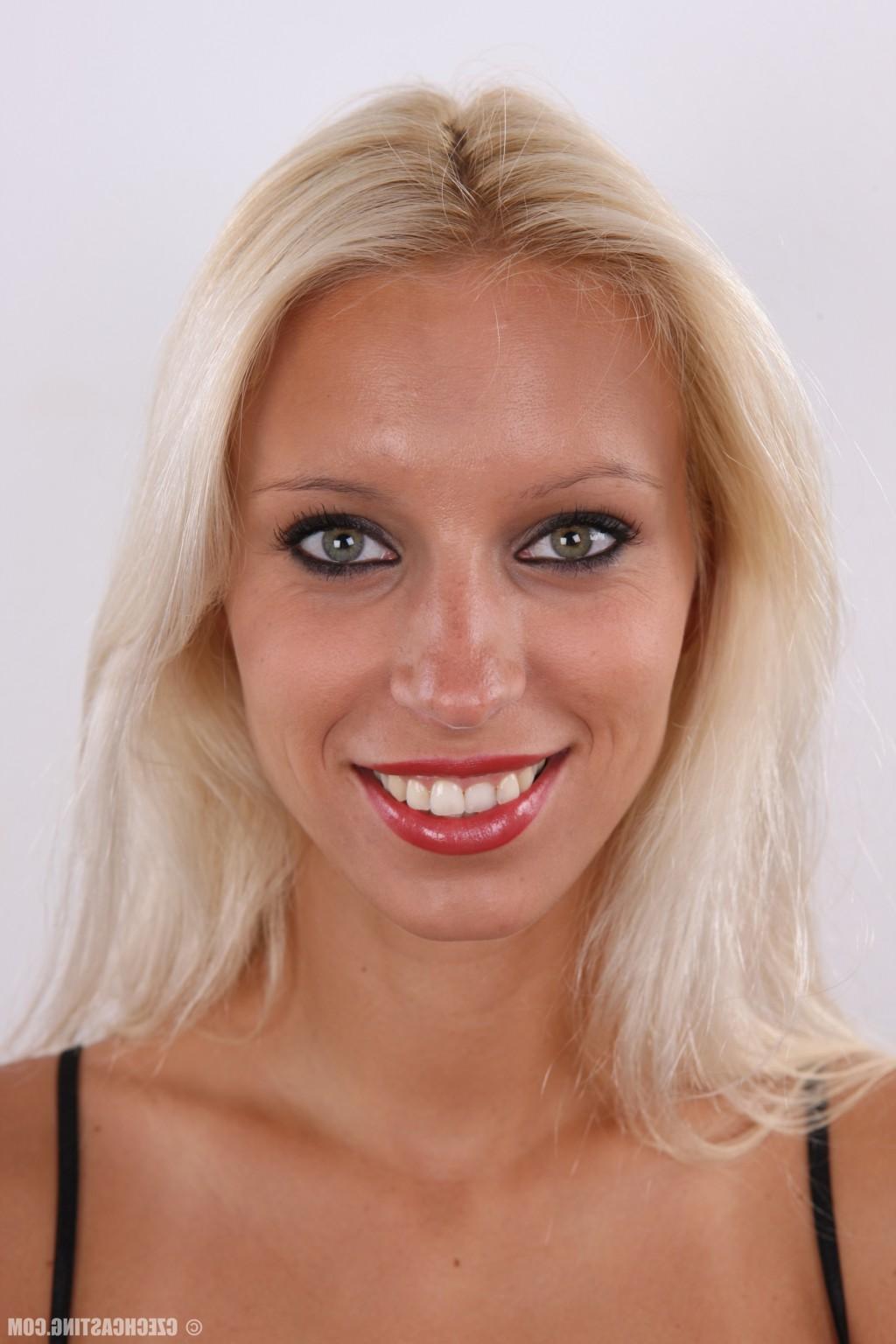 16P Czech Casting Tereza 3411