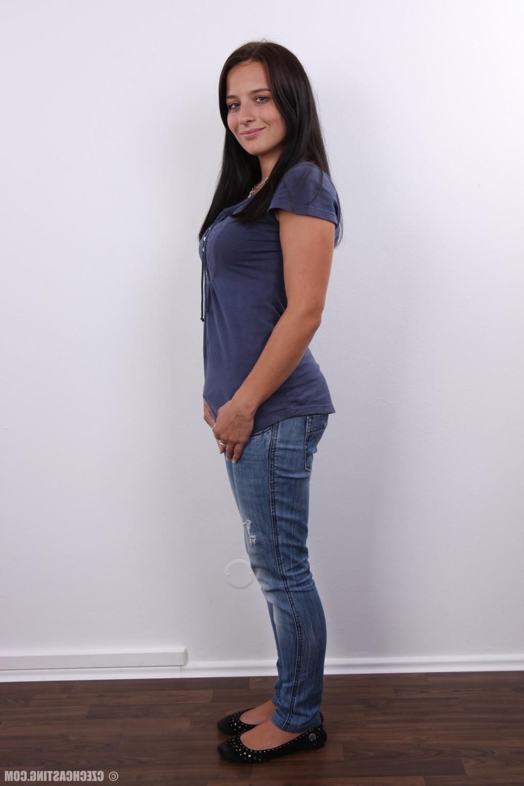 16P Czech Casting Simona 2762