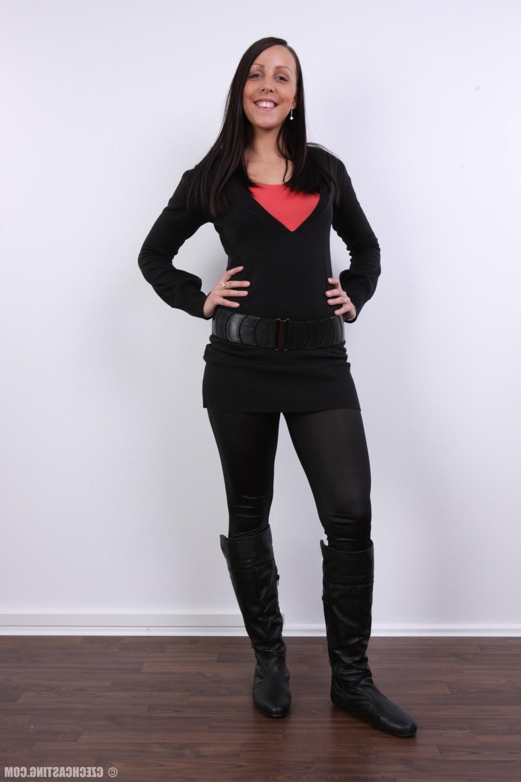 16P Czech Casting Michaela 3337