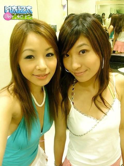12P Crazy porn orgy pictures with very sexy asian babes