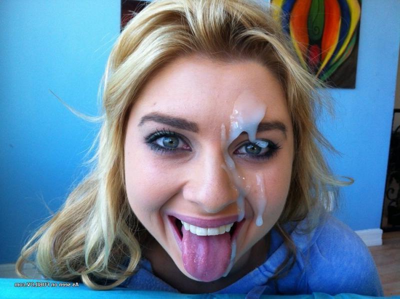 10P Sexy blonde girlfriend sucks and gets facial