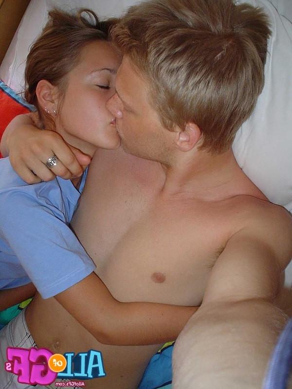 12P Former girl friends caught topless