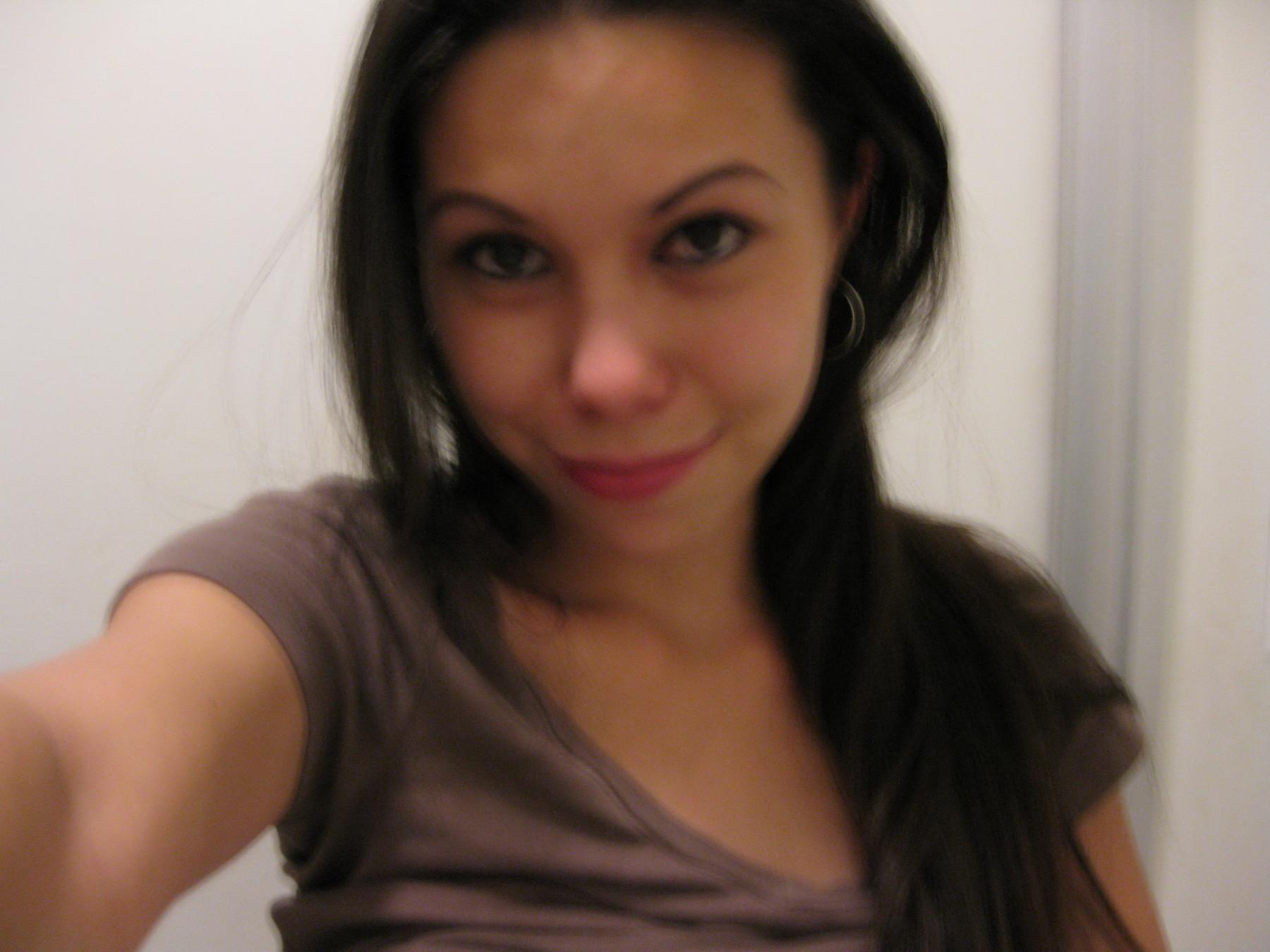 18P Jasmine Lee self pics sent to her boyfriend who shared them with me