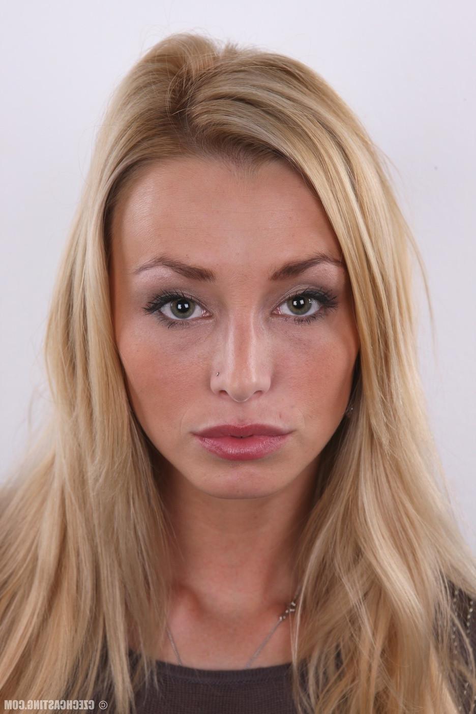 16P 23-years-old blonde Dominika cannot be described by words, she must be seen
