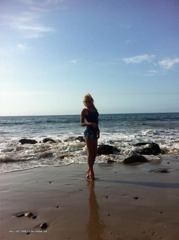 14P Leaked cellphone pics from sexy ex girlfriend