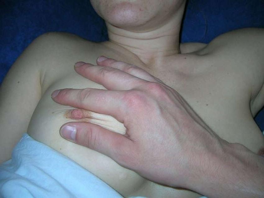 15P Kinky with her husband