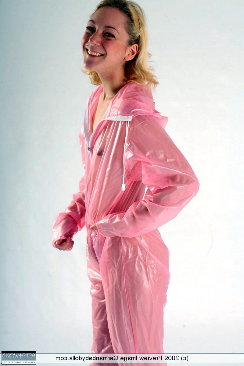 16P Maria in hot pvc catsuit