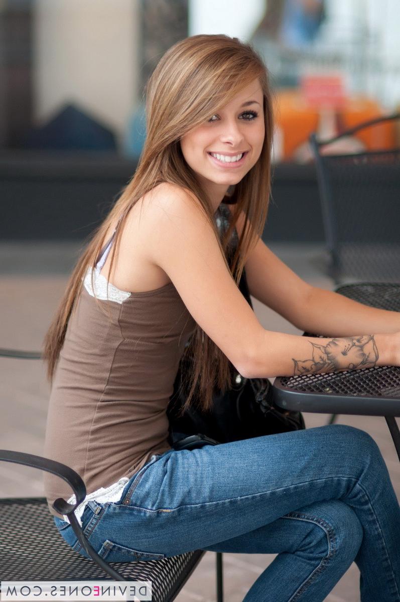 12P Devine One Riley Jensen isnt shy as she flashes her perky tits