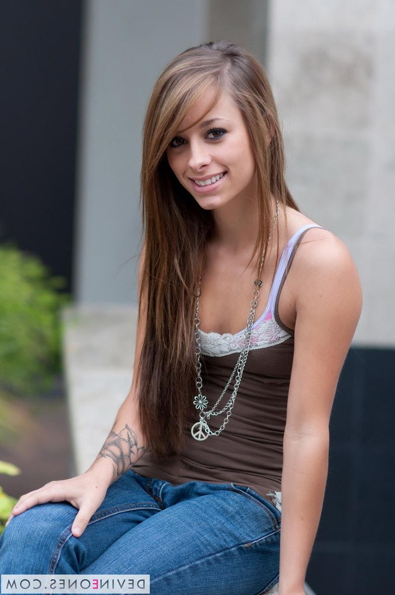 12P Devine One Riley Jensen isnt shy as she flashes her perky tits