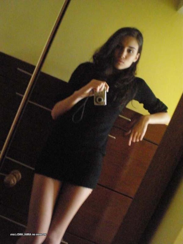 12P Collection of a sexy Spanish senorita's selfpics