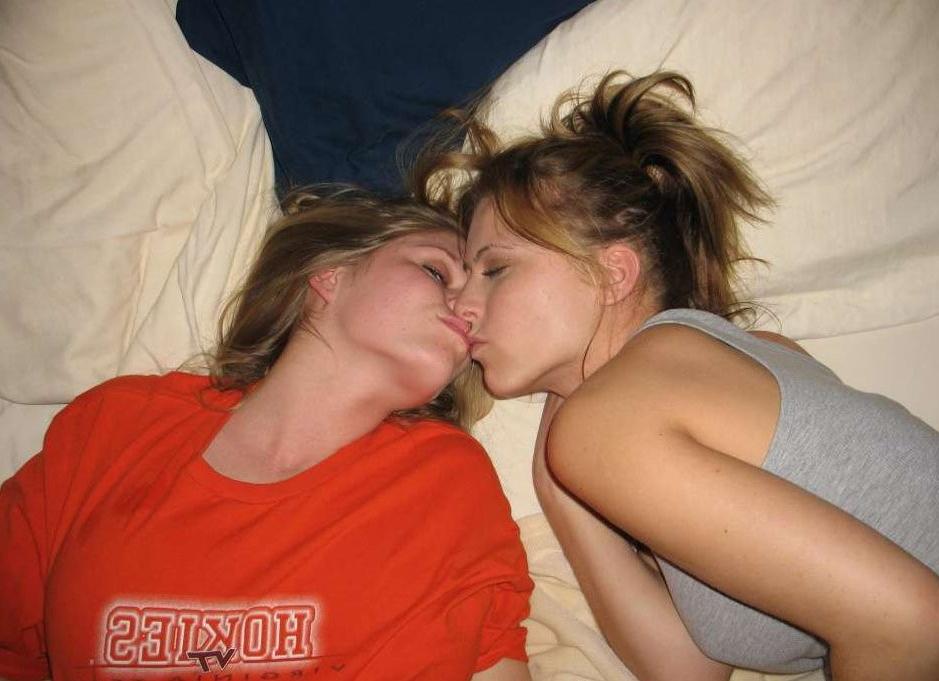 15P Wild College Girlfriends Drunk And Flashing In Public Crazy Amateur Chicks