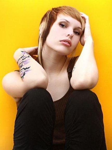 15P Amateur Emo Punk Rock Girlfriends Exposing Perky Little Teen Tits