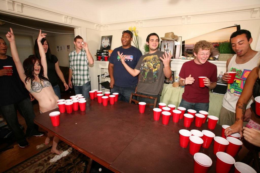 20P Crazy college beer sex party