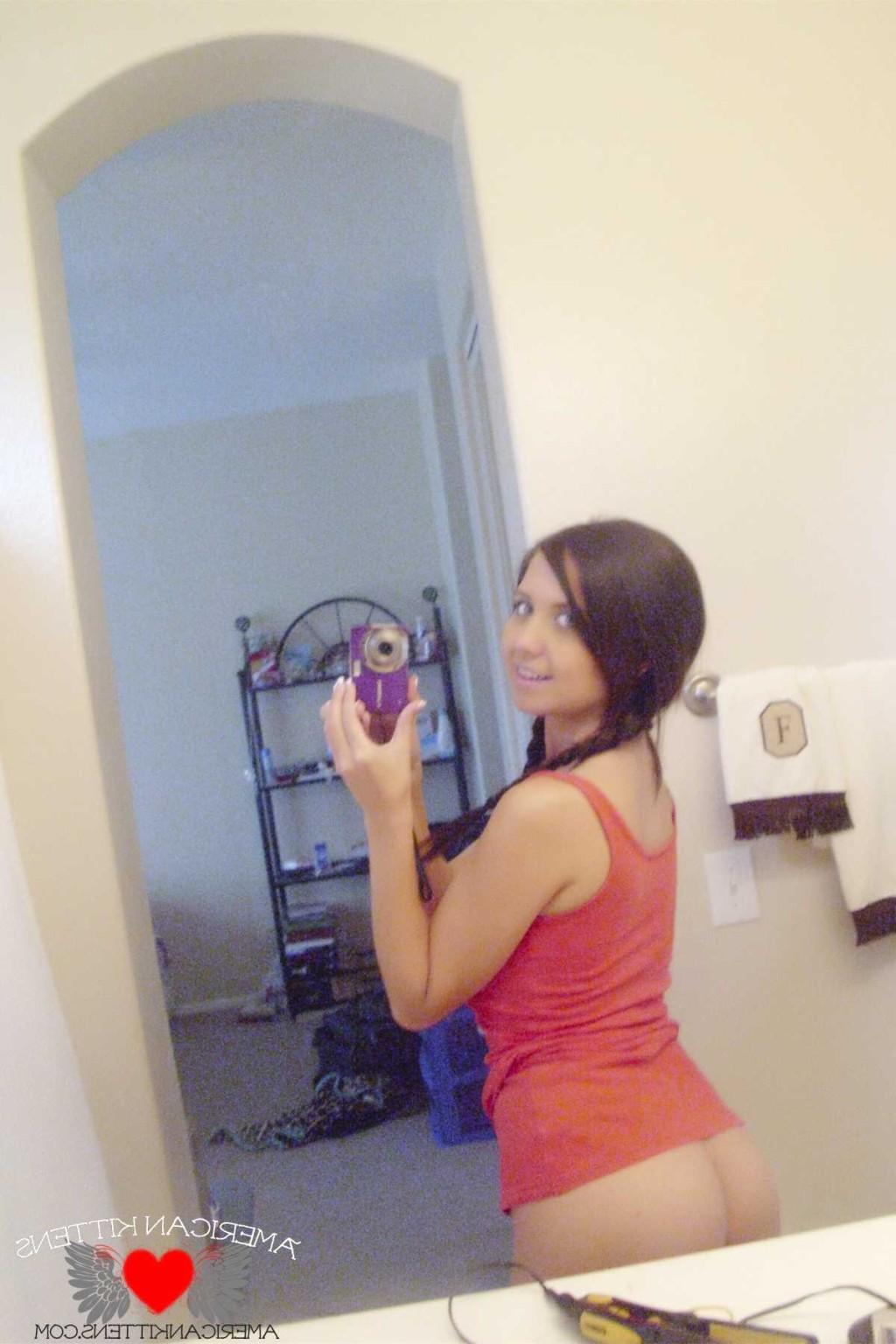 18P chrissymarie self pics