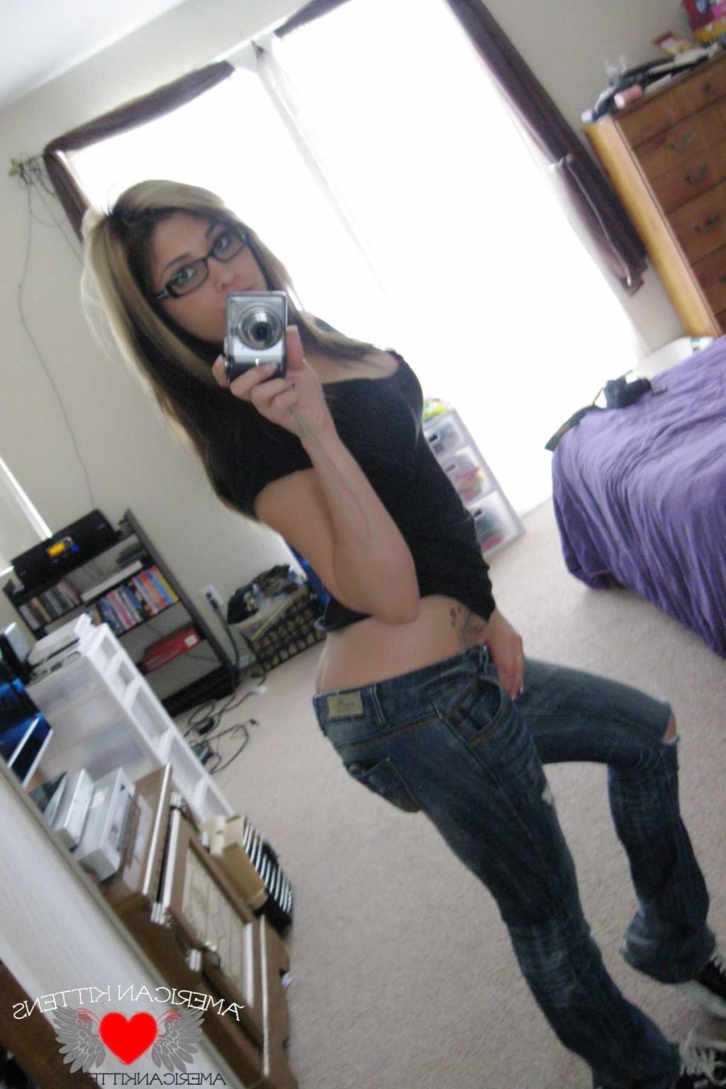 18P breana self shot getting naked in the mirrior
