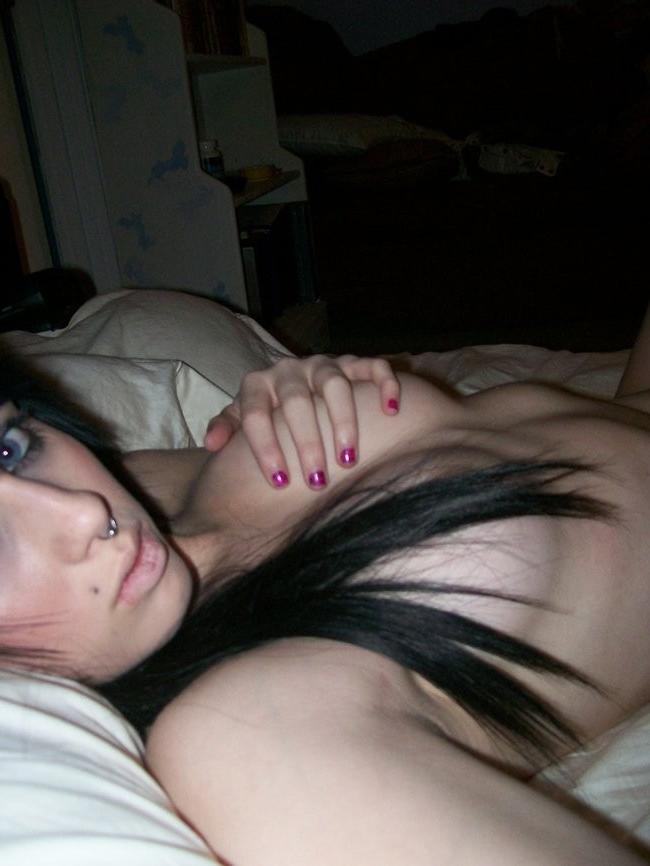 15P Hot Punk Rock Emo Girlfriend Flashing Perky Little Teen Tits