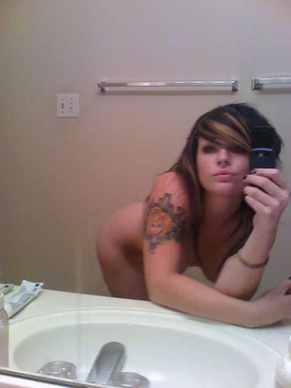 15P Hot Punk Rock Emo Girlfriends Flashing Perky Little Teen Tits