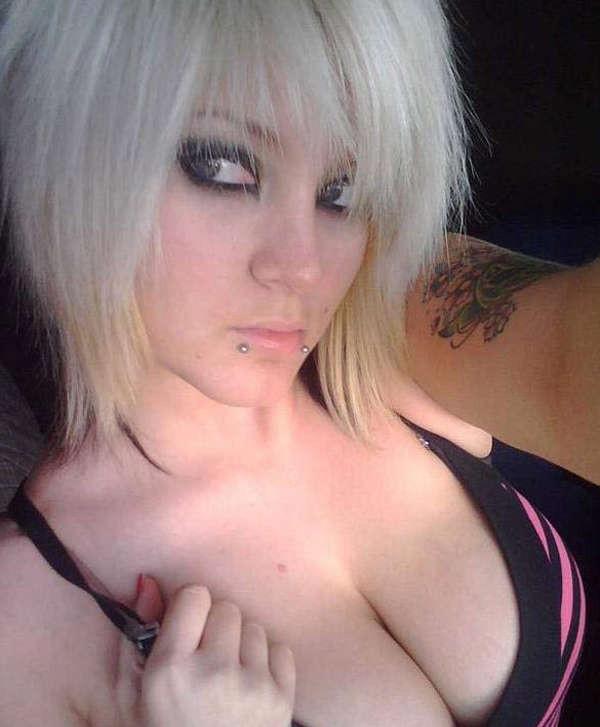 15P Hot Punk Rock Emo Girlfriends Flashing Perky Little Teen Tits