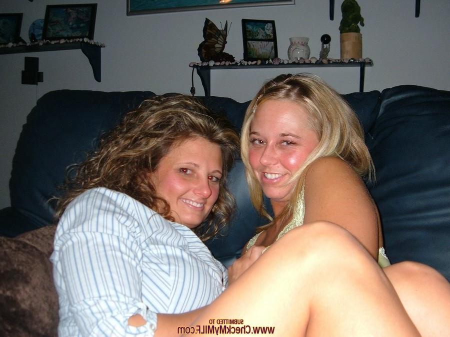 15P Sexy blonde amateur wife