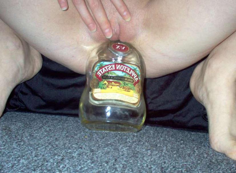 18P Pictures of masturbating amateur babes