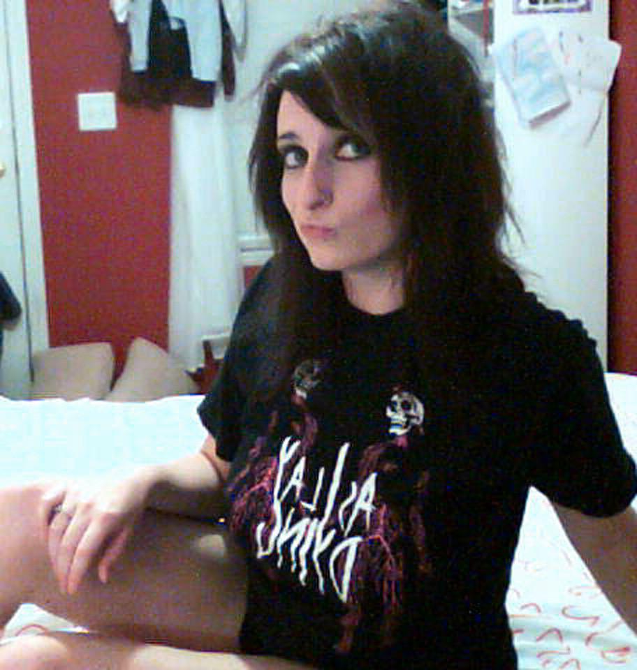15P Depressed Emo Girlfriend Flashing Her Perky Little Teen Tits
