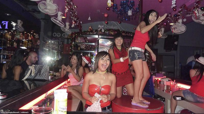 15P Real Bangkok Street Whores Caught In Public Being Silly Asian Sluts