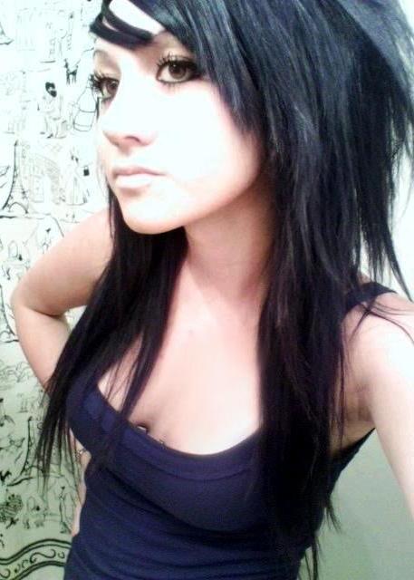 15P Naked selfshot emo teen girlfriends teasing