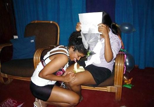 17P Indian girls private party