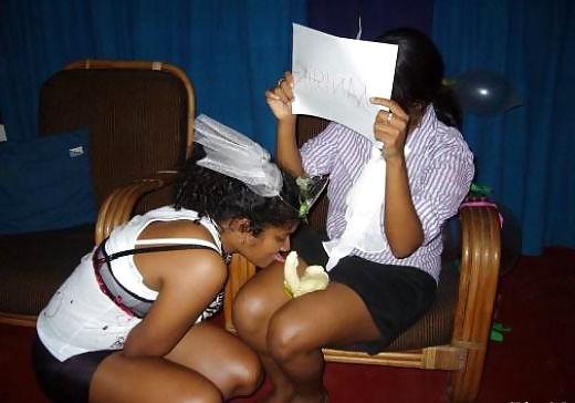 17P Indian girls private party