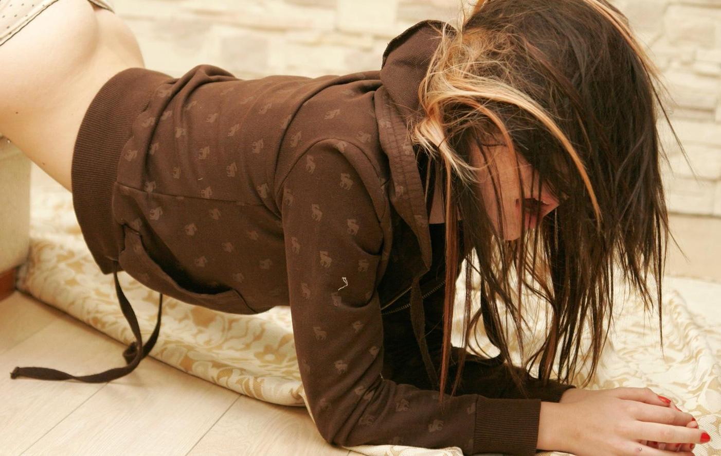 15P Selfshot cute emo teen girlfriends teasing