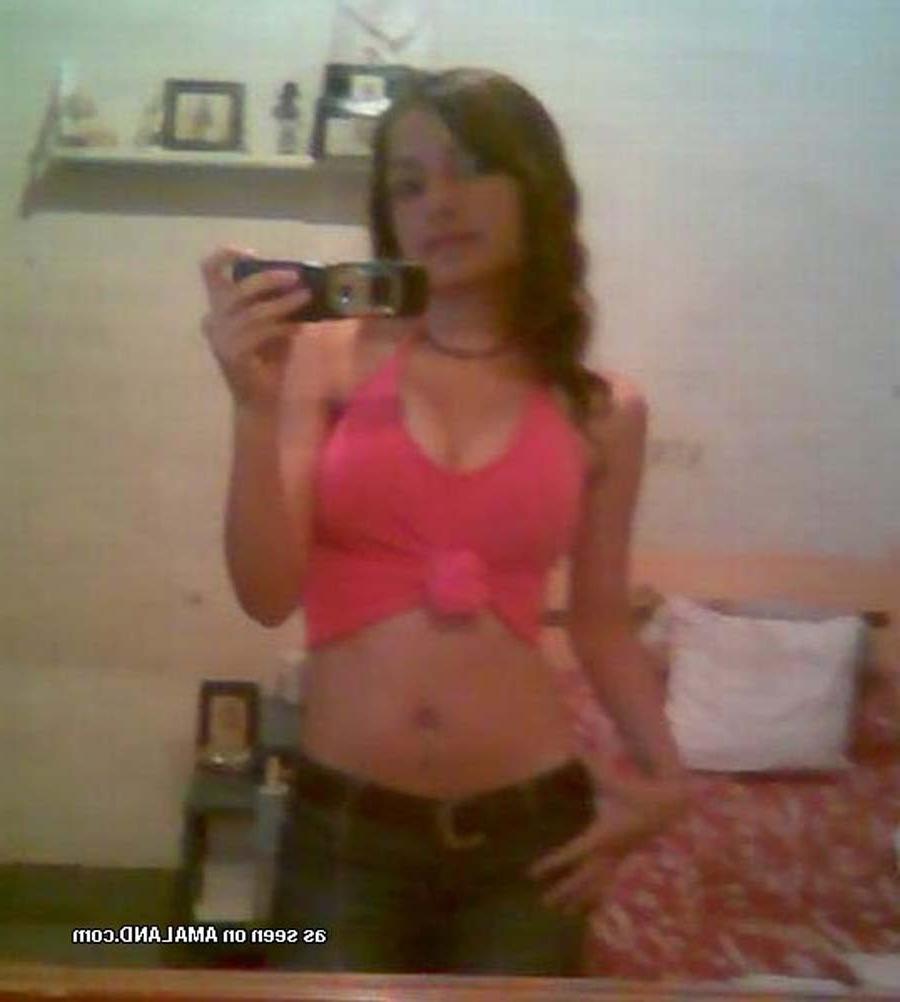 15P Amateur gorgeous sexy Spanish senorita