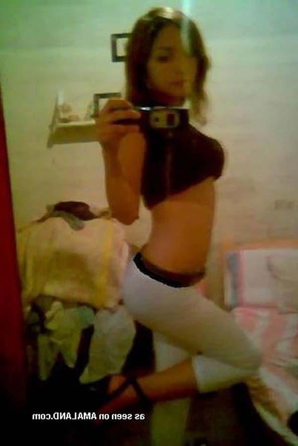 15P Amateur gorgeous sexy Spanish senorita