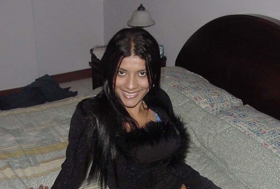 15P Steamy hot amateur Spanish chicks