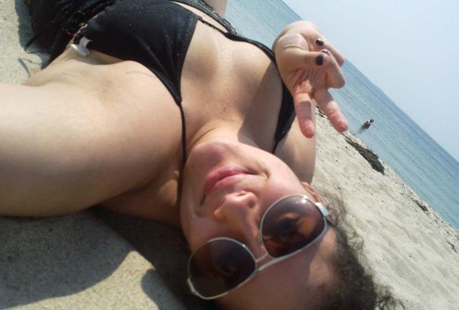 15P Collection of sexy Spanish hotties