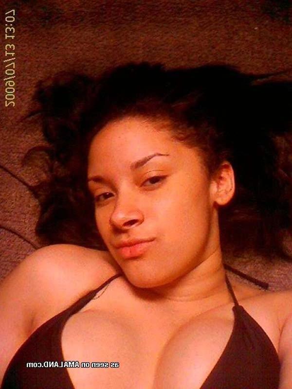 15P Collection of sexy Spanish hotties