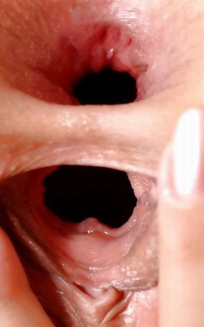15P nasty girls gaping their assholes wide open