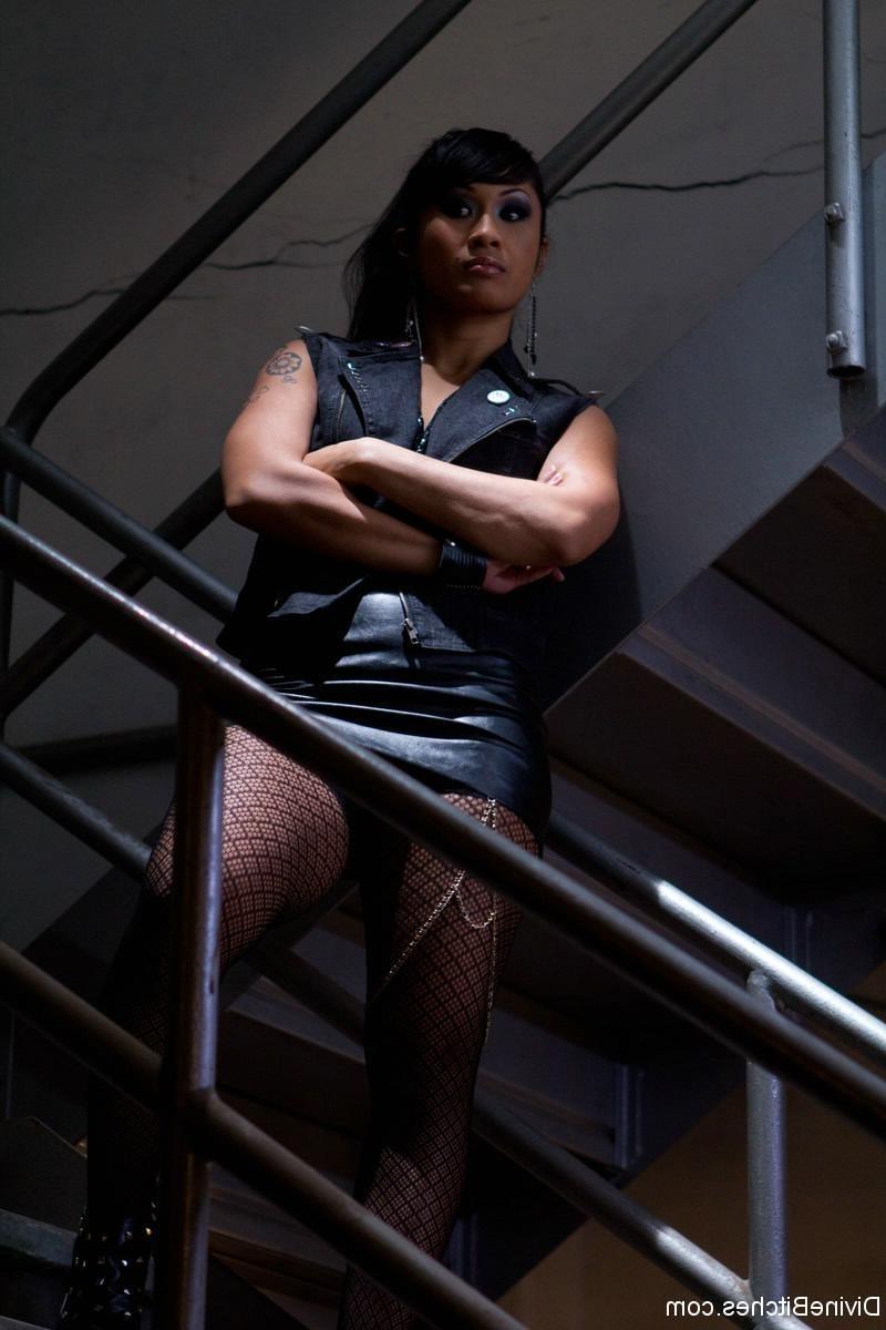 24P Nikko Alexander makes his debut with 3 of the baddest bitches around, Bobbi Star