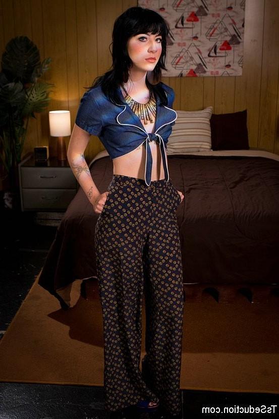 18P Jessica Fox ts private investigator fucks Max Legend with his gi