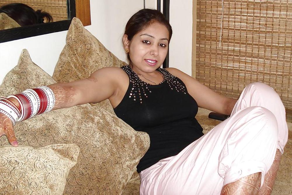 18P Hot indian girl 2
