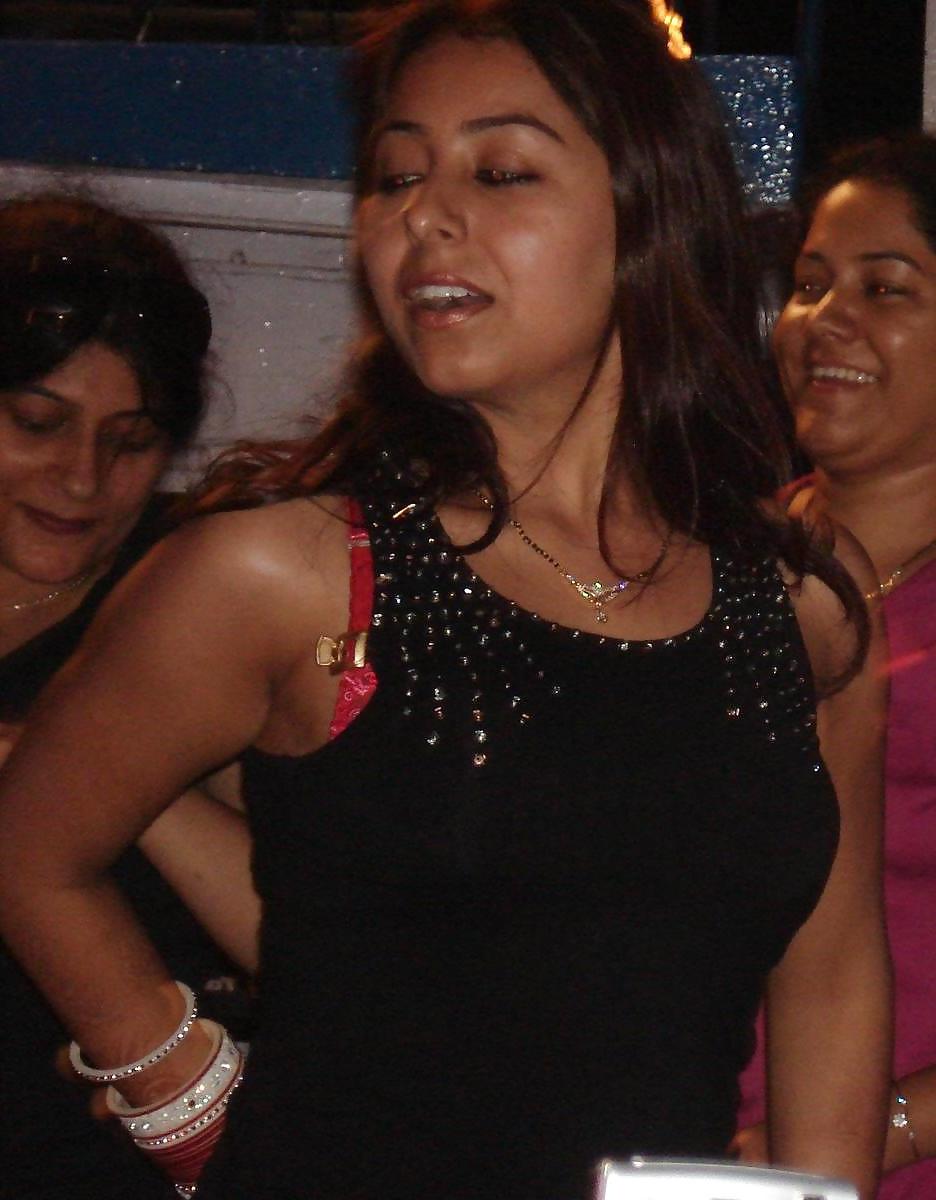 18P Hot indian girl 2