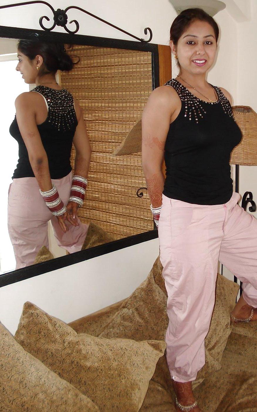 18P Hot indian girl 2