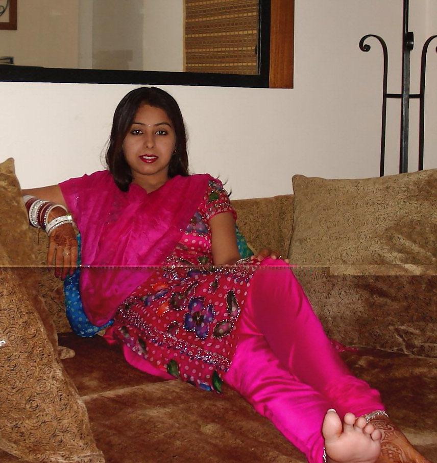 18P Hot indian girl 2